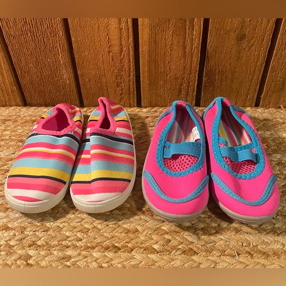 2 Pairs of Girls Water Shoes Sz 7-8 - Picture 7 of 7